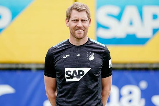 Torwarttrainer Michael Rechner beim Mannschaftsfototermin der TSG 1899 Hoffenheim.