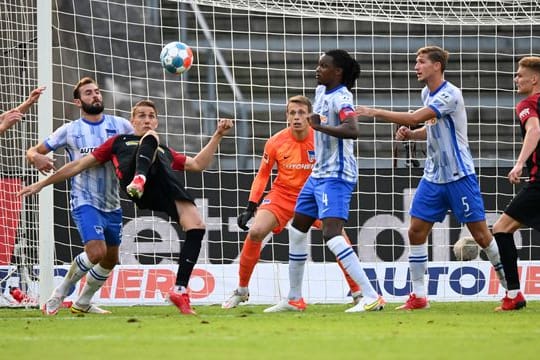 Freiburgs Nils Petersen (3.