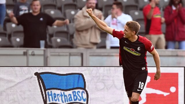 Nils Petersen war wieder einmal der Matchwinner für die Freiburger. Nils Petersen war wieder einmal der Matchwinner für die Freiburger.