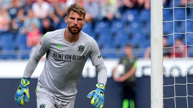 Ron-Robert Zieler ist der Torwart von Hannover 96.