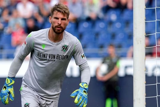 Ron-Robert Zieler ist der Torwart von Hannover 96.