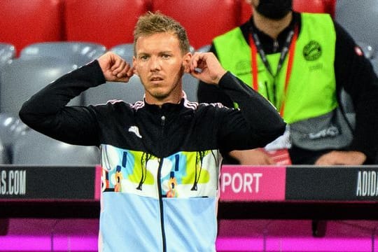 Julian Nagelsmann hat die erste Niederlage als Trainer des FC Bayern München als "vermeidbar" bezeichnet.