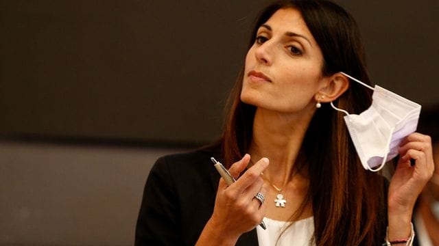 Virginia Raggi hat nach fünf Jahren im Amt als Römer Bürgermeisterin abgewählt worden. Virginia Raggi hat nach fünf Jahren im Amt als Römer Bürgermeisterin abgewählt worden.