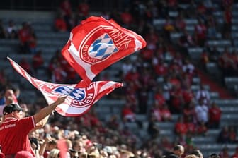 Der FC Bayern München will wieder in einer vollen Allianz Arena spielen.