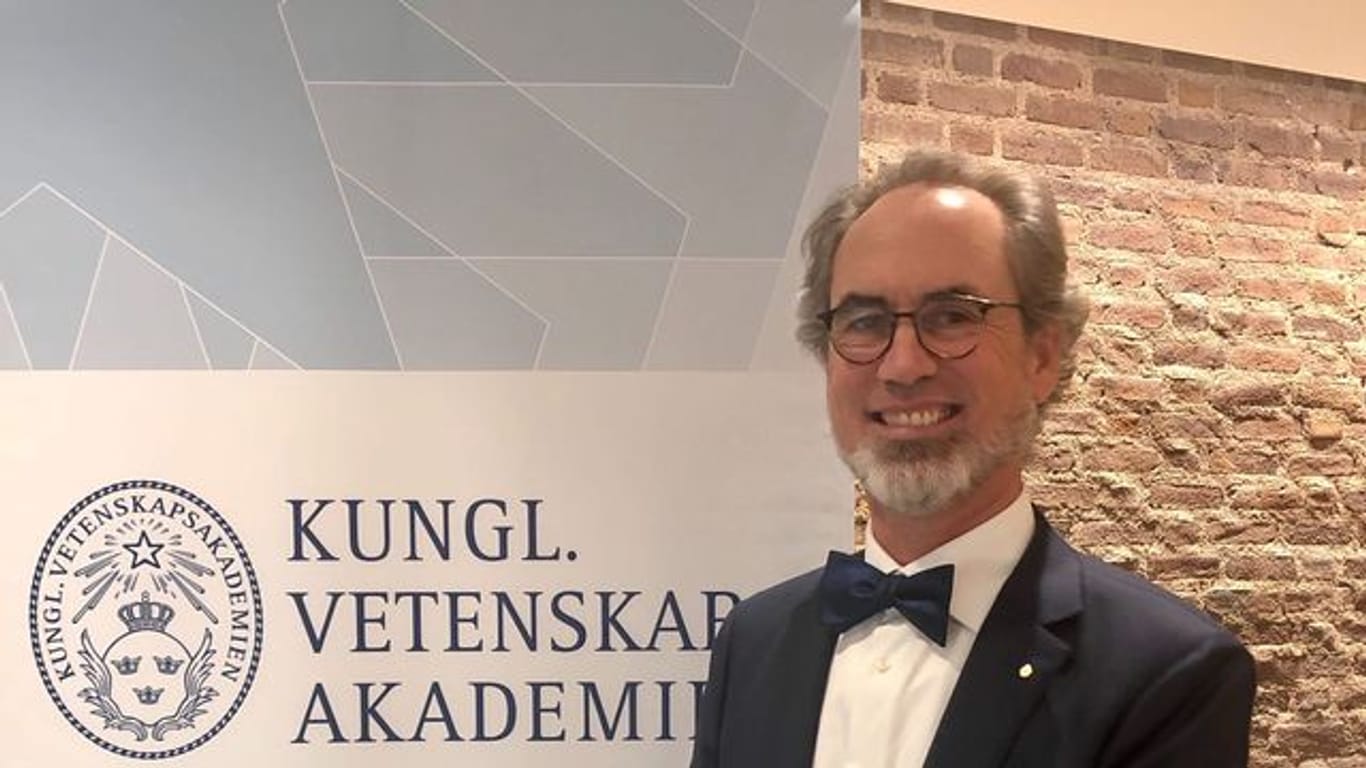 David Haviland: "Ich denke, das Nobelkomitee und die Königlich-Schwedische Akademie der Wissenschaften wollen klarmachen, dass wir an die Physik und die Wissenschaft glauben (.