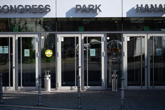 Eingänge zum Congress Park Hanau.