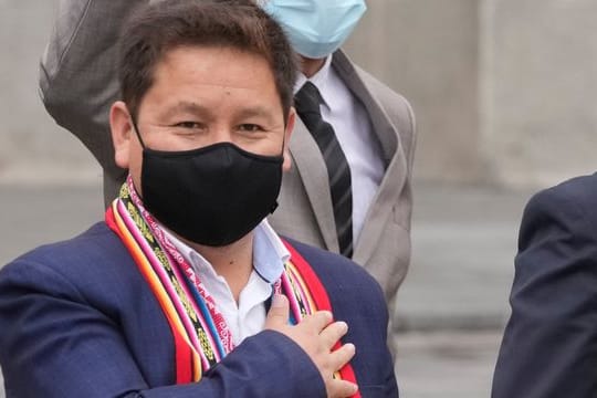 Perus Premierminister Guido Bellido räumt seinen Posten.
