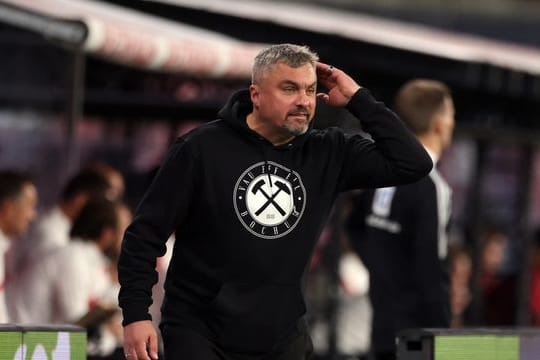 Bochums Trainer Thomas Reis gewann mit seinem Team gegen Nijmegen.