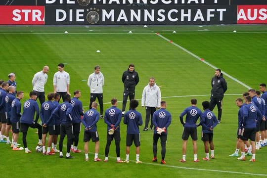 Die deutsche Fußball-Nationalmannschaft will gegen Rumänien einen Sieg einfahren.