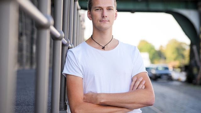 "Das 1,5-Grad-Ziel muss die Grundlage sein für alles, was die Regierung beschließt", fordert Georg Kurz, Bundessprecher der Grünen Jugend. "Das 1,5-Grad-Ziel muss die Grundlage sein für alles, was die Regierung beschließt", fordert Georg Kurz, Bundessprecher der Grünen Jugend.