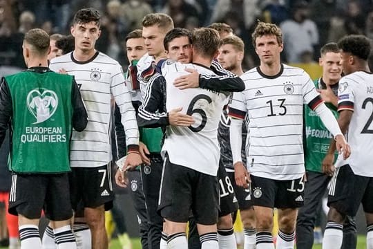 Die deutsche Fußball-Nationalmannschaft holte gegen Rumänien im 982.