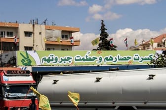 Zuletzt hatte Libanon unter anderem Öllieferungen aus dem Iran bekommen - dennoch ist Treibstoff seit Wochen knapp.