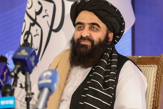 Amir Chan Motaki, Außenminister des neuen Kabinetts der Taliban.