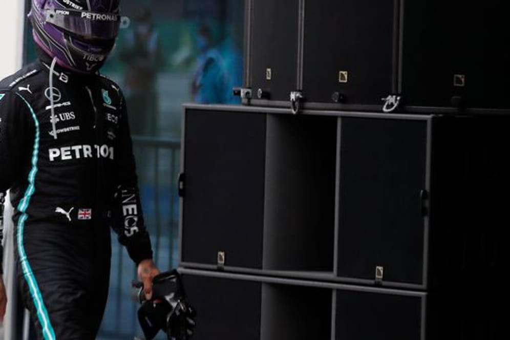 War nach dem Istanbul-Rennen sichtlich bedient: Mercedes-Pilot Lewis Hamilton.