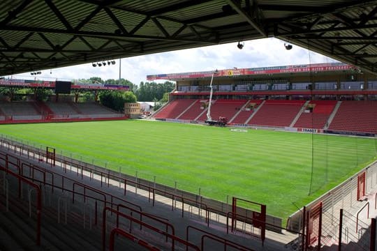 Das Stadion des 1.