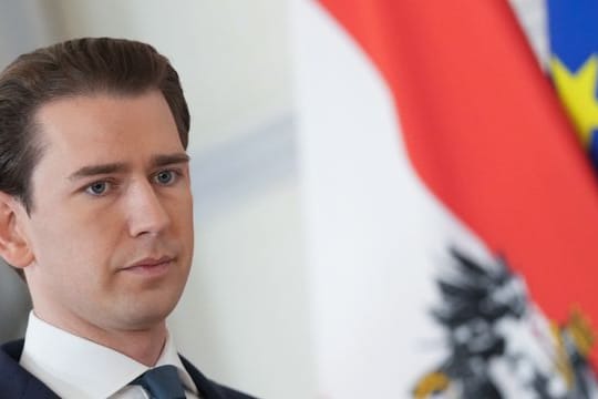 Sebastian Kurz (ÖVP) bestreitet die Vorwürfe.