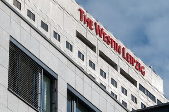 Hotel Westin Leipzig: Der Staatsanwaltschaft Leipzig liegen mehrere Anzeigen zu dem Vorfall vor - auch von dem beschuldigten Hotelmitarbeiter wegen Verleumdung.