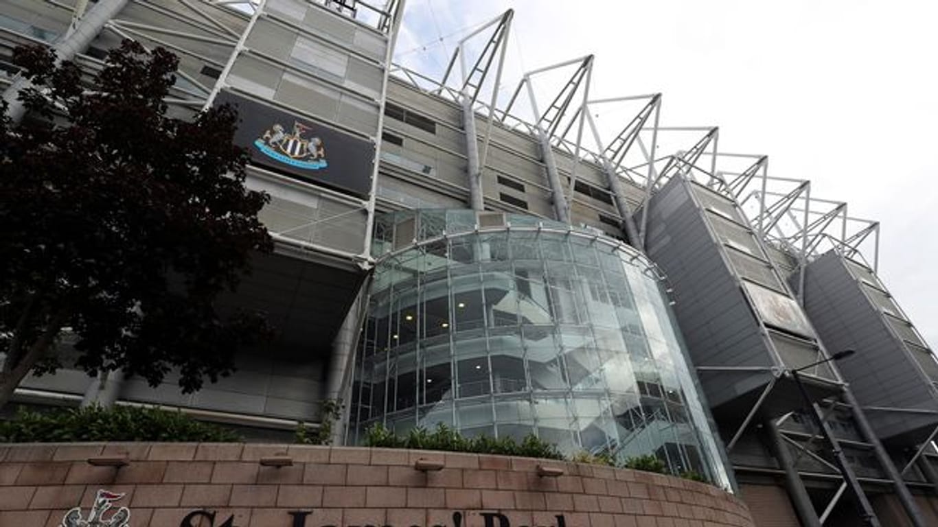 Eine Außenansicht des Stadions von Newcastle United.