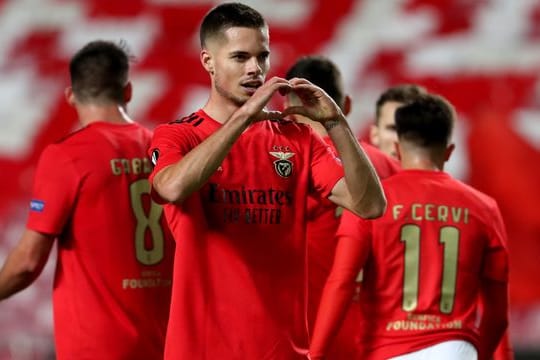 Will wieder ins DFB-Team: Julian Weigl feiert ein Tor für Benfica Lissabon.