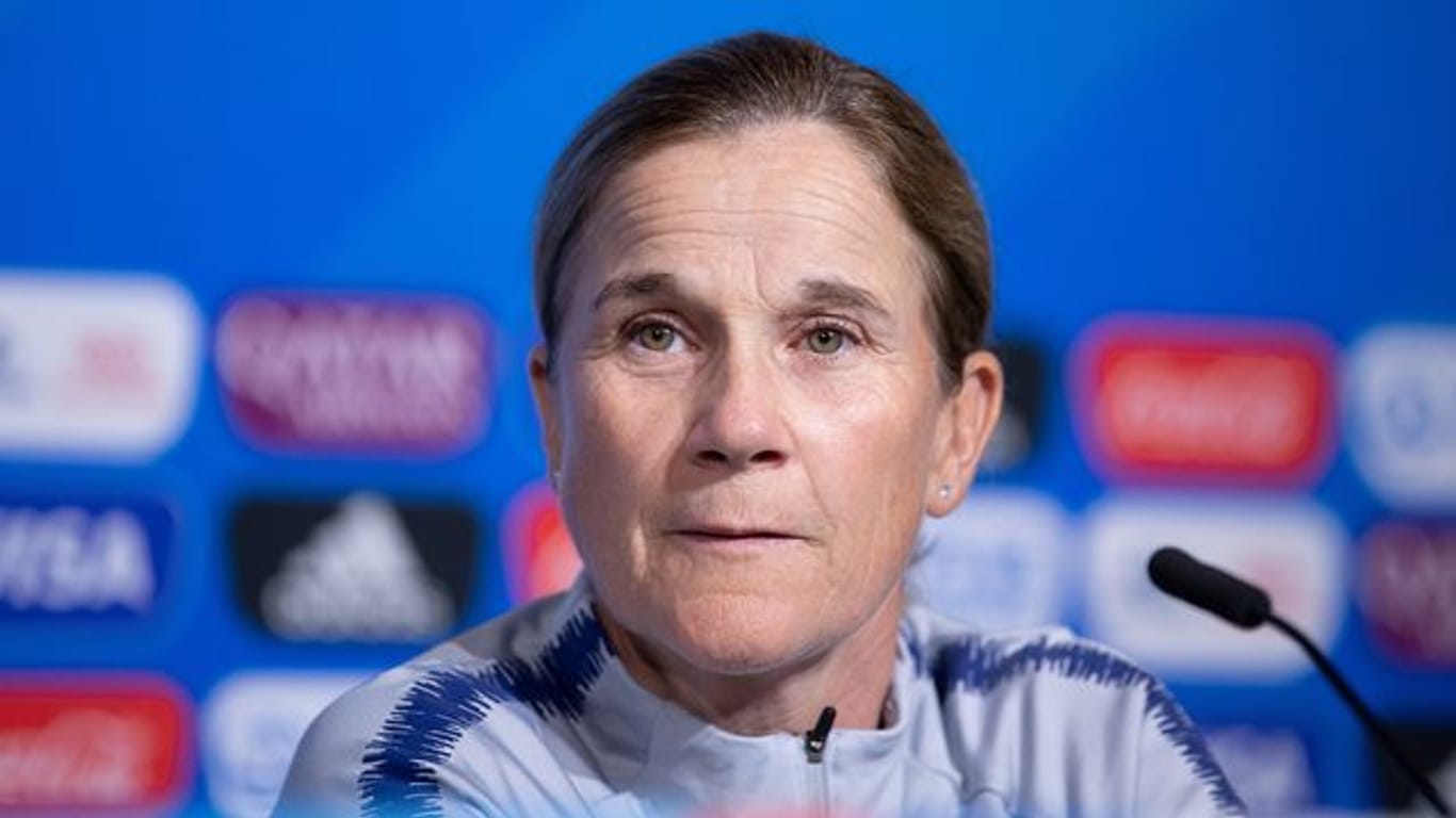 Die Leiterin des Technischen Beratungsgremiums zur Zukunft des Frauenfußballs in der FIFA: Jill Ellis.