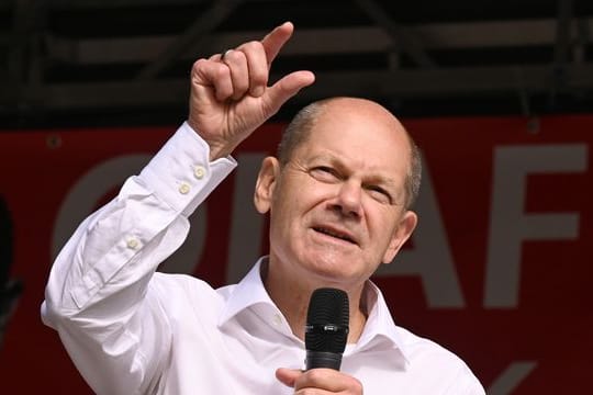 SPD-Kanzlerkandidat Olaf Scholz will das Kabinett paritätisch besetzen - und das Bundestagspräsidenten-Amt?.