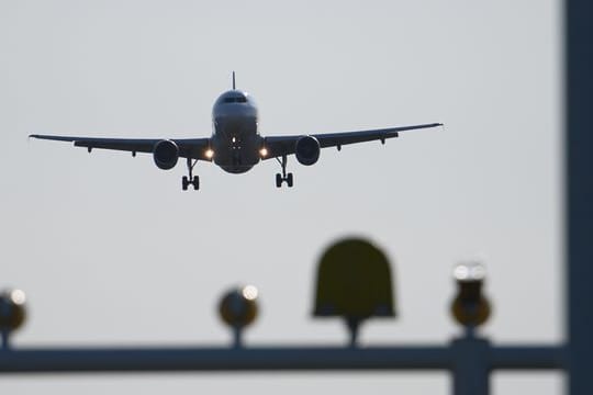 Allein der innerdeutsche Flugverkehr ist jährlich für etwa zwei Millionen Tonnen CO2 verantwortlich.