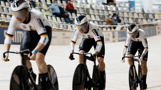 Sorgten für Gold in Roubaix: Lea Sophie Friedrich, Pauline Grabosch und Emma Hinze.