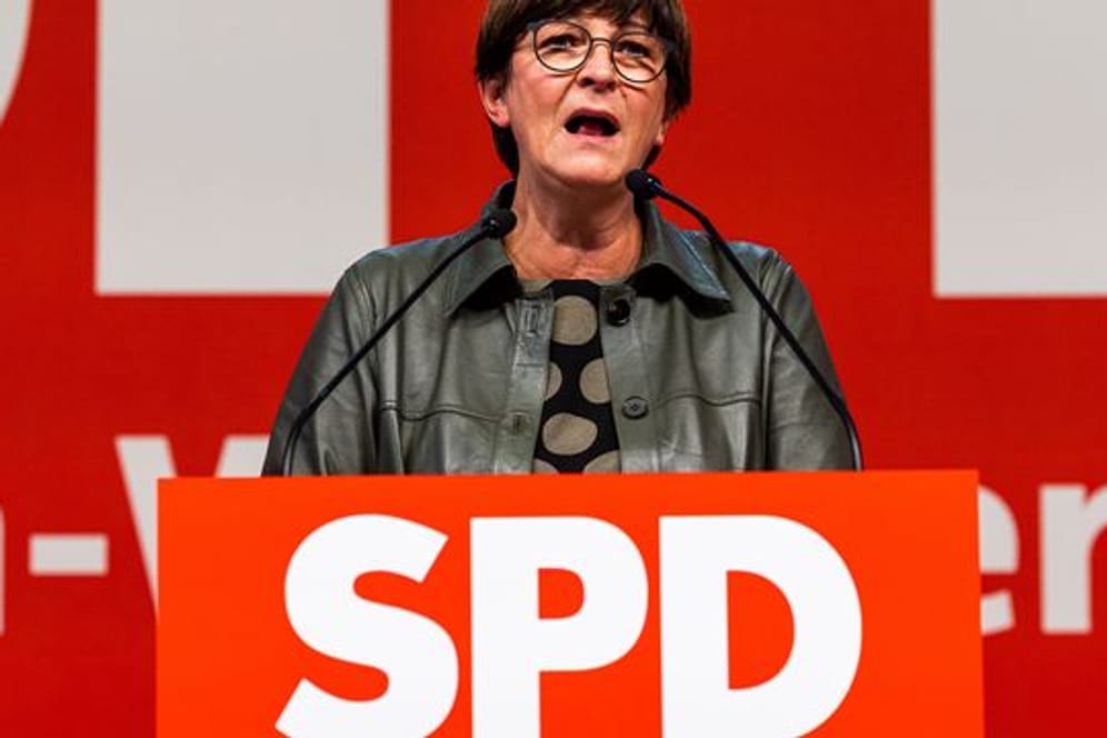 Saskia Esken: Die SPD-Co-Vorsitzende weist Kritik am Sondierungspapier der Ampel-Koalition zurück.