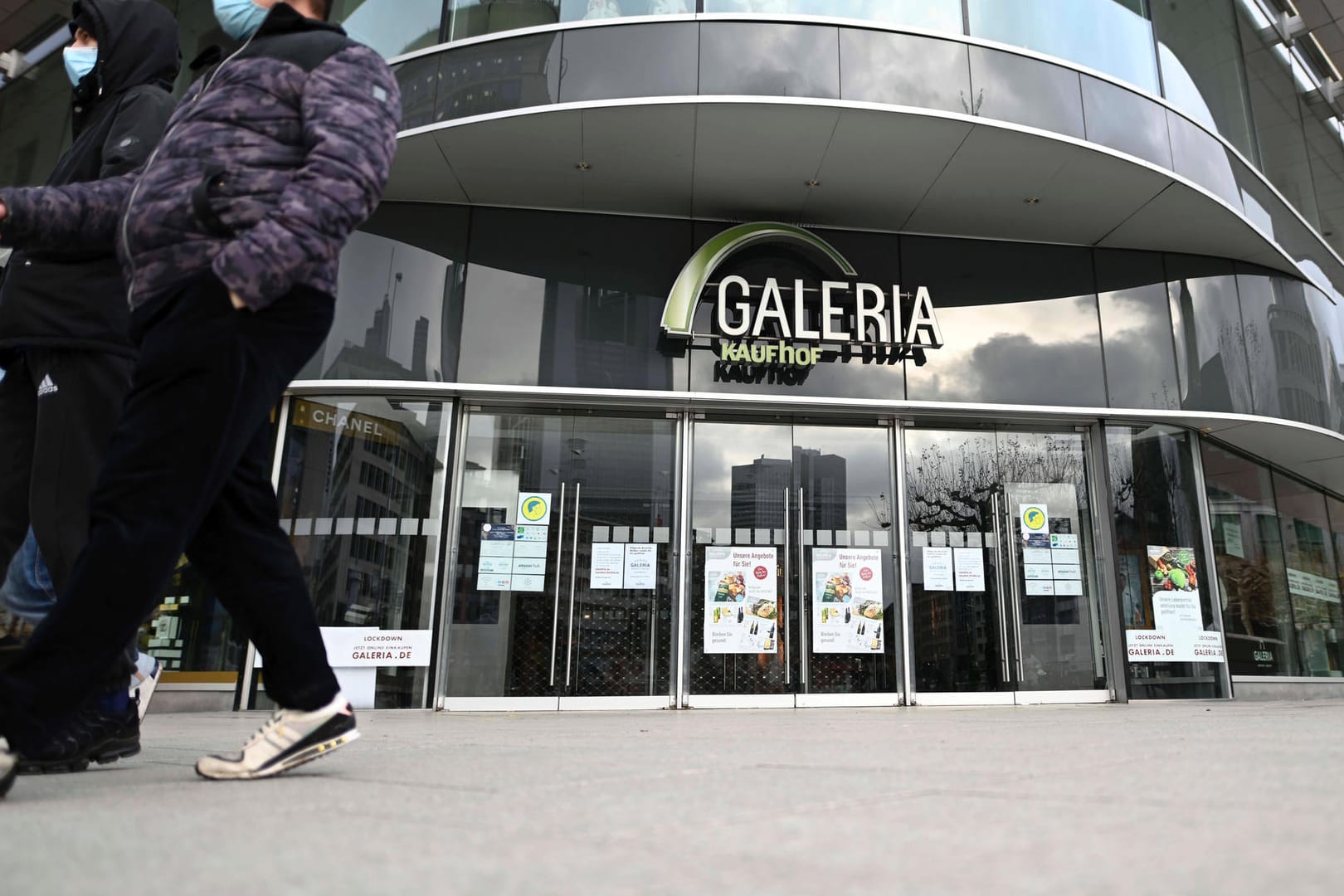 Galeria Kaufhof Karstadt plant in Frankfurt Neueröffnung.