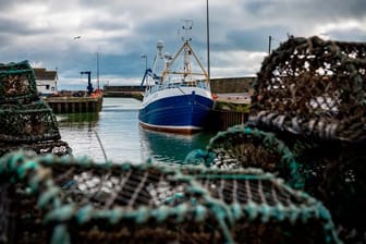 Blick in einen britischen Hafen.