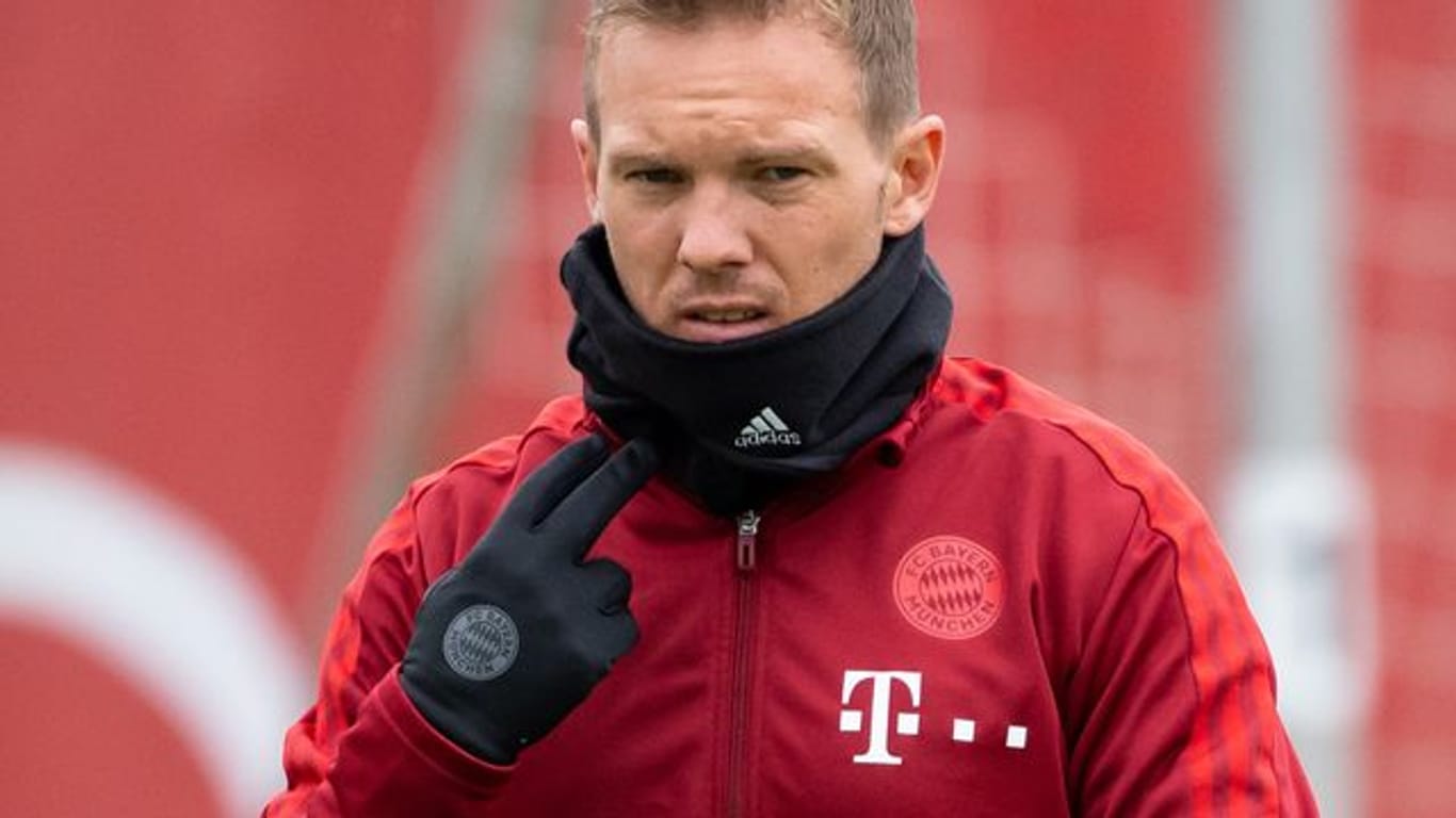 Der FC Bayern München muss noch auf Trainer Julian Nagelsmann verzichten.