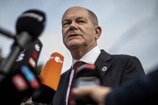 Olaf Scholz ist als Bundesfinanzminister bei G20 dabei - diesmal werden ihn dort aber viele schon als künftigen Kanzler begrüßen.