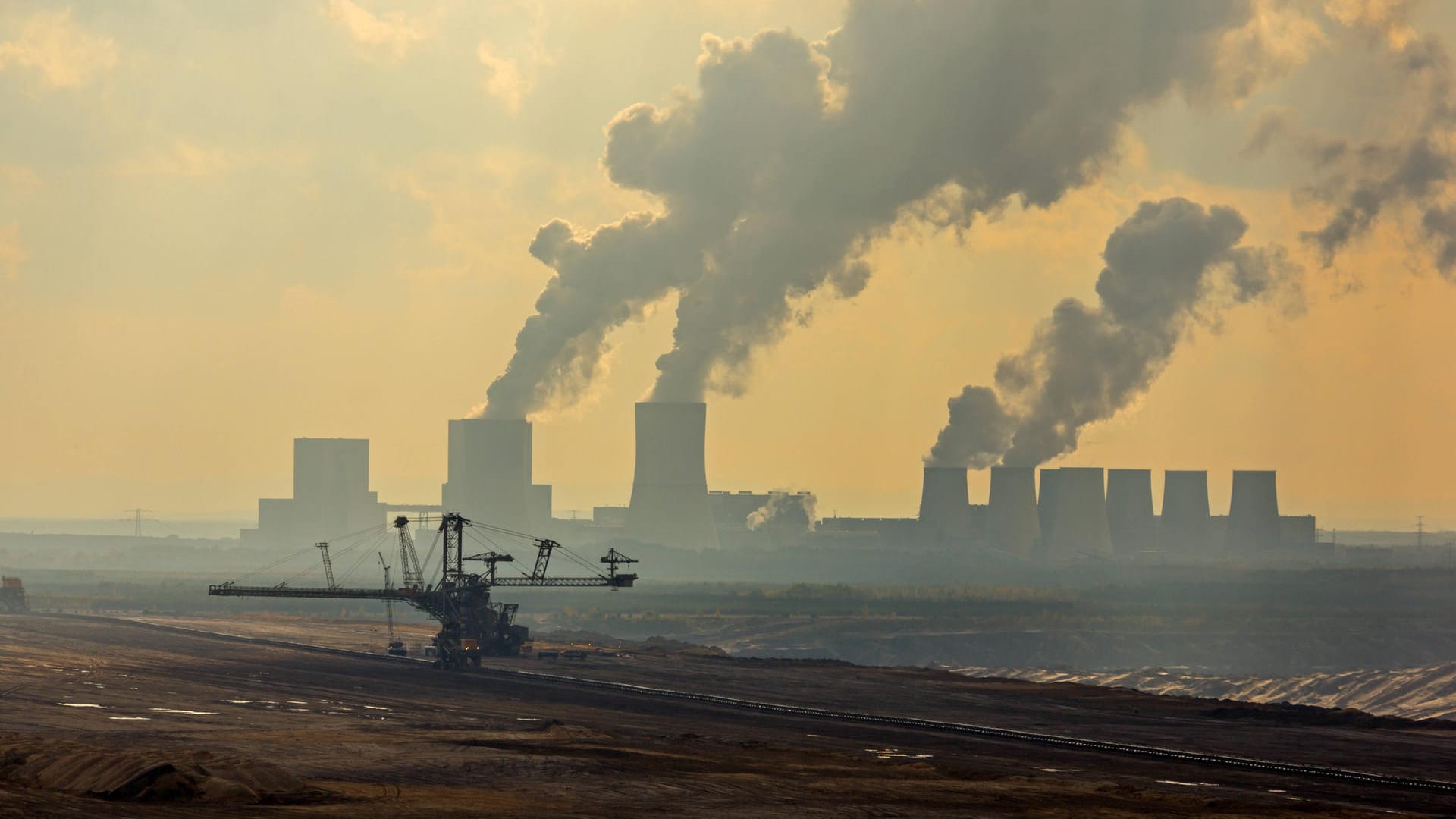 Braunkohlekraftwerk in Baden-Württemberg: Die Energiewende verläuft schleppend.