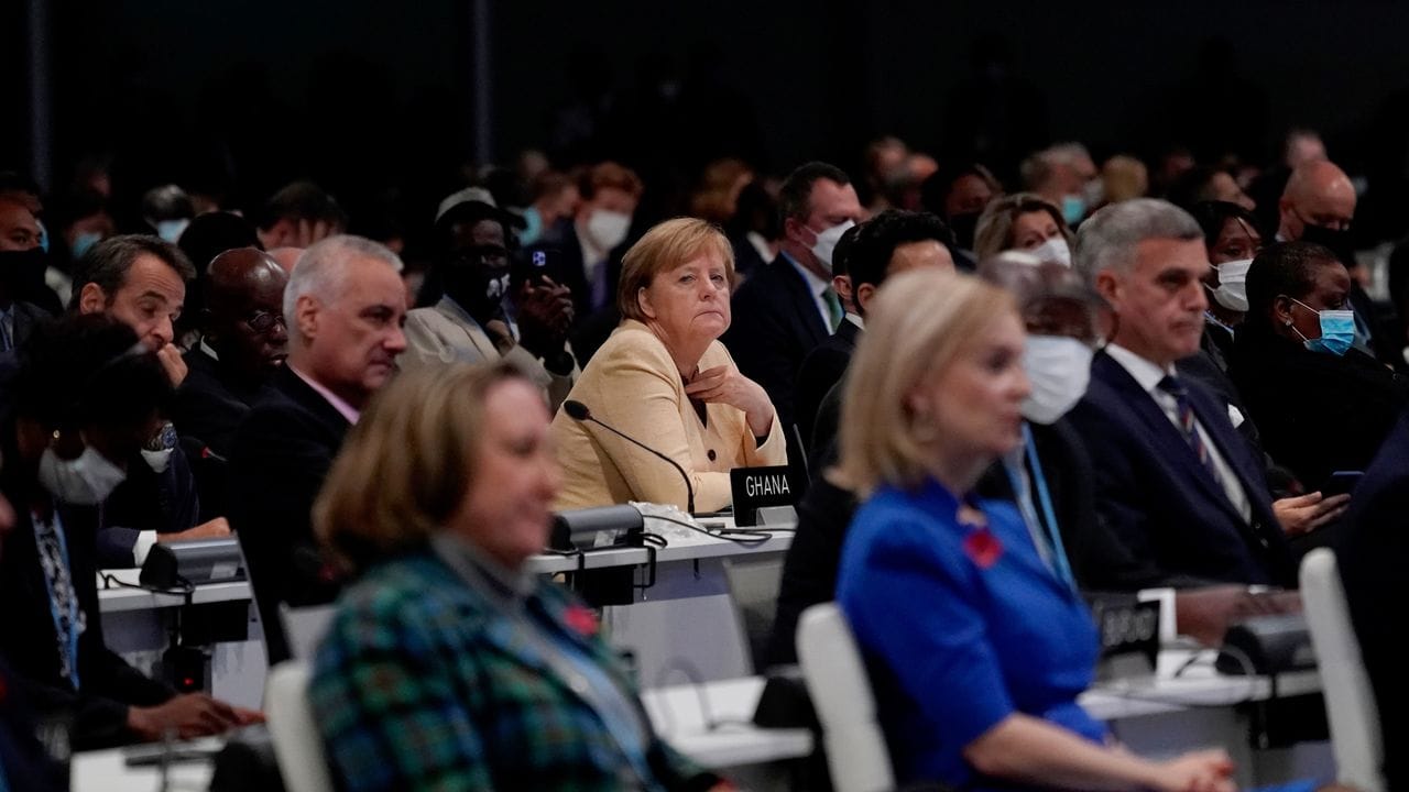 Auch Angela Merkel, hier noch als Zuhörerin, gab ein kurzes Statement bei der Eröffnungszeremonie des UN-Klimagipfels COP26 in Glasgow ab.