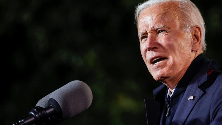 Unterstützung oder Belastung? US-Präsident Joe Biden spricht in Virginia.