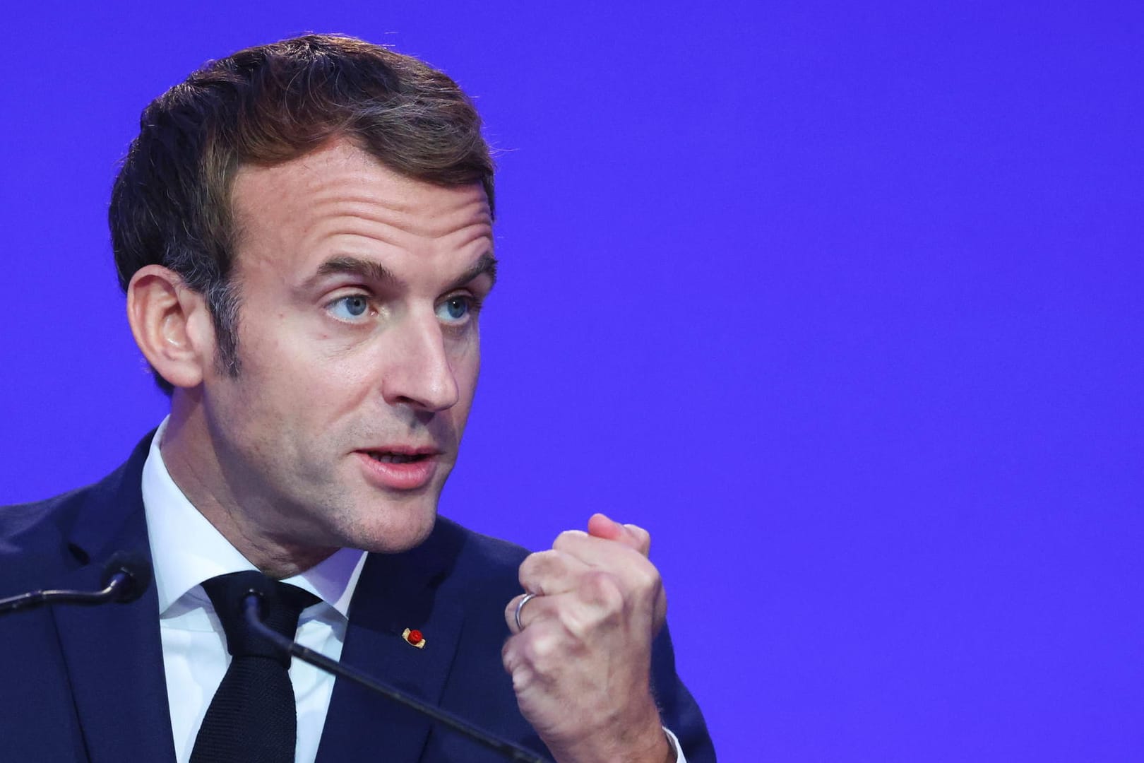 Emmanuel Macron bei der UN-Klimakonferenz COP26 in Glasgow: "Keine Sanktionen verhängen, während wir verhandeln".