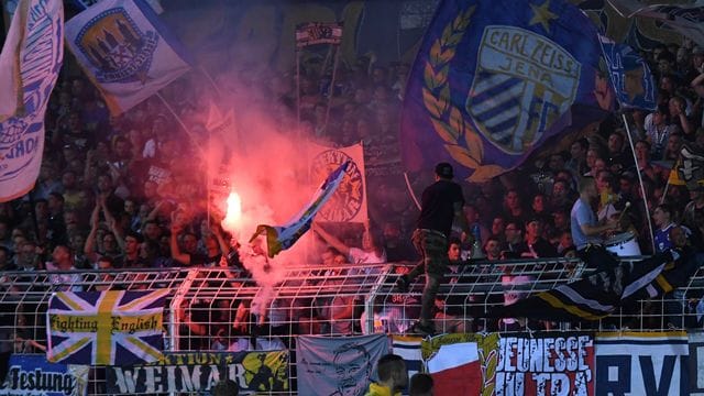 Der Bundesgerichtshof urteilt am Donnerstag im Rechtsstreit zwischen dem DFB und dem FC Carl Zeiss Jena. Der Bundesgerichtshof urteilt am Donnerstag im Rechtsstreit zwischen dem DFB und dem FC Carl Zeiss Jena.