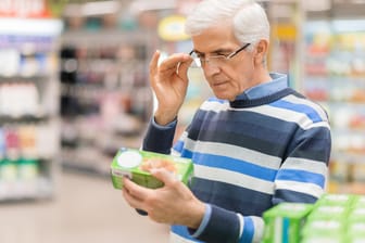 Einkaufen: Einige Lebensmittel werden mit Vitamin D angereichert. Nicht immer wird dabei die empfohlene Höchstmenge eingehalten. (Symbolbild)