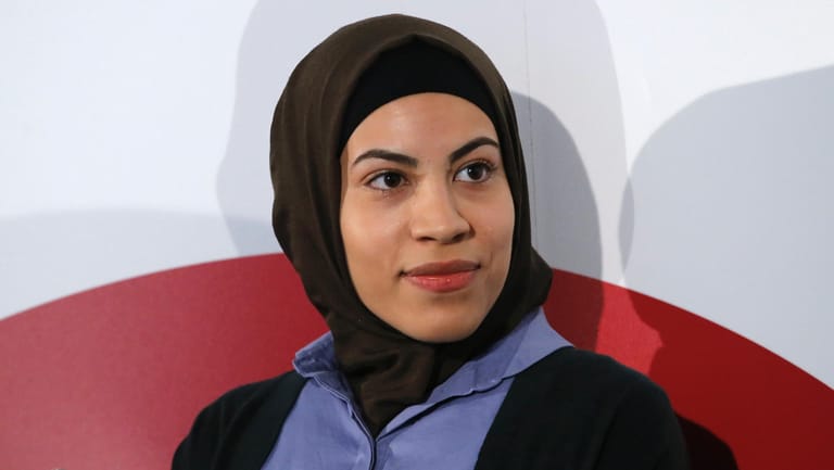 Nemi El-Hassan: Sie sollte die WDR-Sendung "Quarks" moderieren, doch der Sender kündigte ihr.