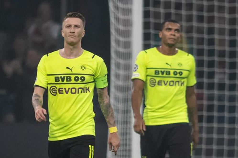 Wollen Wiedergutmachung: Dortmunds Marco Reus (l) und Manuel Akanji.