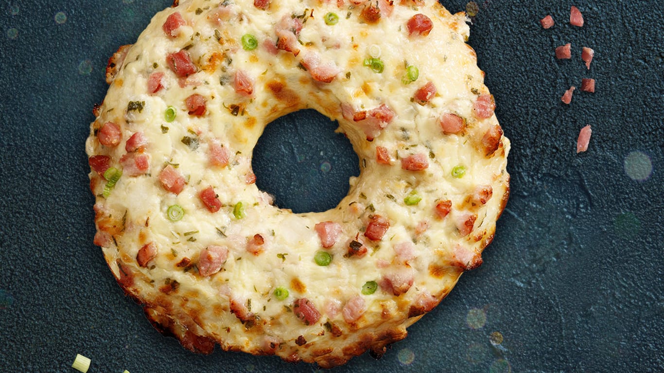 Pizzadonut-Flammkuchen: Das Produkt wird bei Aldi immer mal wieder angeboten.