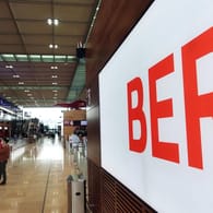 Blick ins Terminal des Hauptstadt-Flughafens (Archivbild): Der BER sorgt bundesweit immer wieder für Aufsehen.