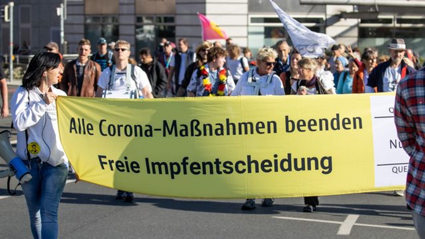 Demonstration gegen Corona-Politik