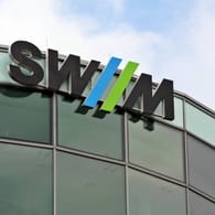 SWM-Logo (Symbolbild): Die Stadtwerke begründen den Preisanstieg mit steigenden Preisen im Großhandel.