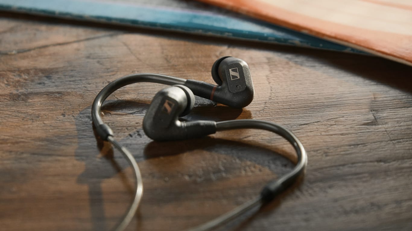 Heute gibt es In-Ear-Kopfhörer der Soundmarke Sennheiser zum Rekord-Tiefpreis.