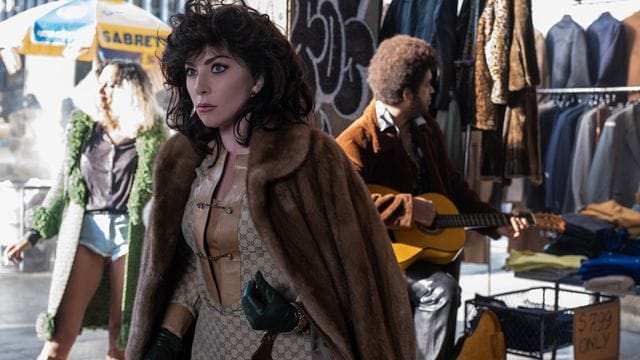 Lady Gaga als Patrizia Reggiani in einer Szene des Kinofilms "House of Gucci". Lady Gaga als Patrizia Reggiani in einer Szene des Kinofilms "House of Gucci".