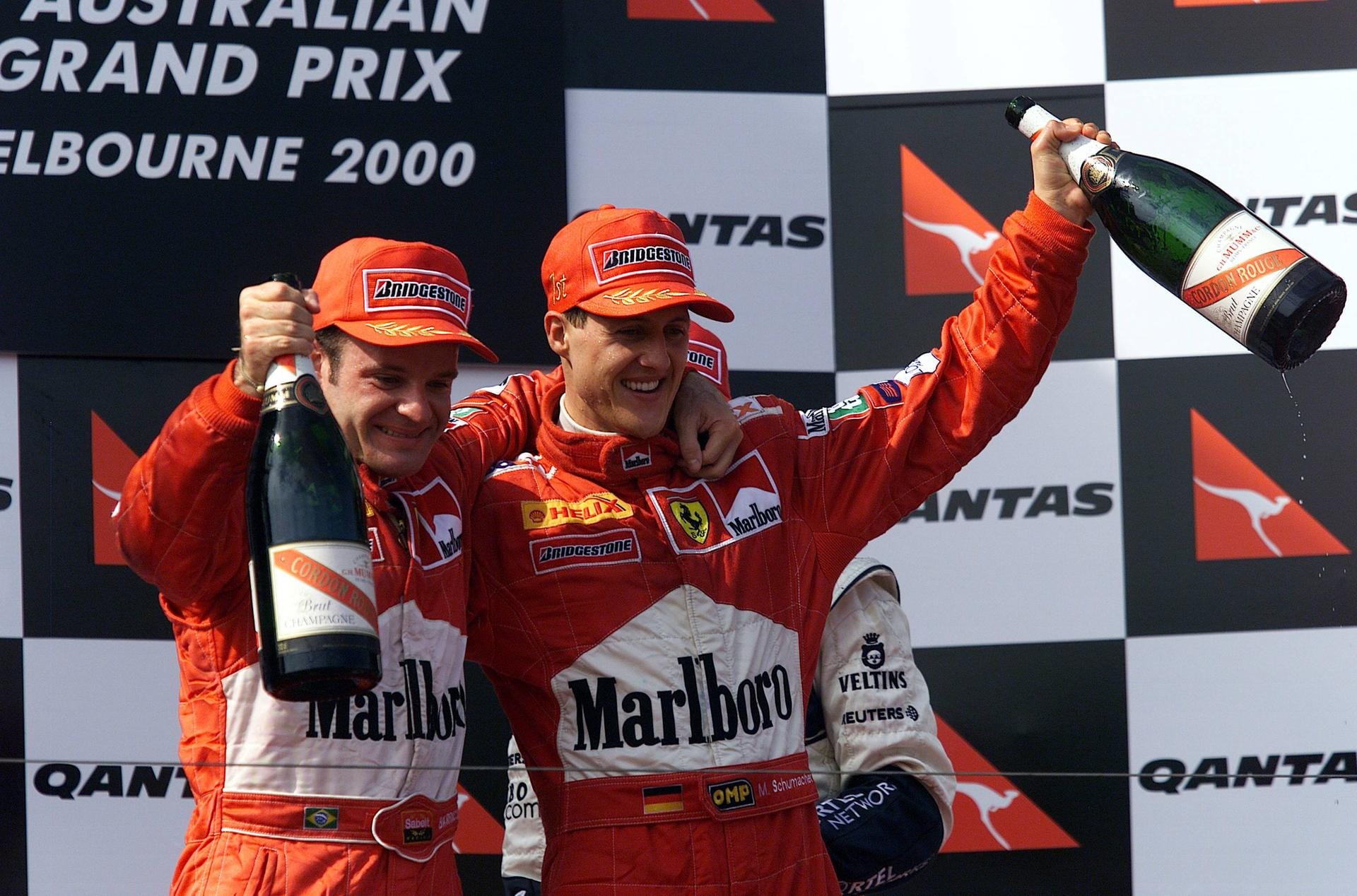 Rubens Barrichello (li.): Der Brasilianer kam im Jahr 2000 zur Scuderia, prägte mit Schumi die goldene Ära mit fünf WM-Titeln für den Deutschen in Folge. "Rubinho" war kongenialer Partner, fuhr selbst zu zwei Vizeweltmeisterschaften (2002, 2004). Folglich bezeichnete sich Barrichello selbst gerne als "Nummer 1b" des Teams.