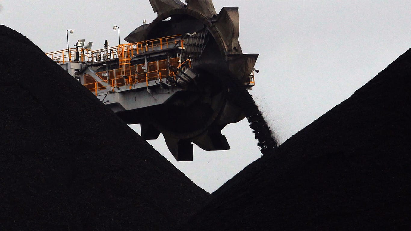Ein Bagger in einem Kohlehafen in New South Wales: Australien gehört zu den drei größten Kohleexporteuren der Welt.