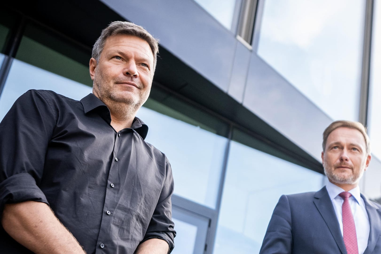 Robert Habeck und Christian Lindner: Die Koalitionsverhandlungen gehen offenbar schleppend voran.