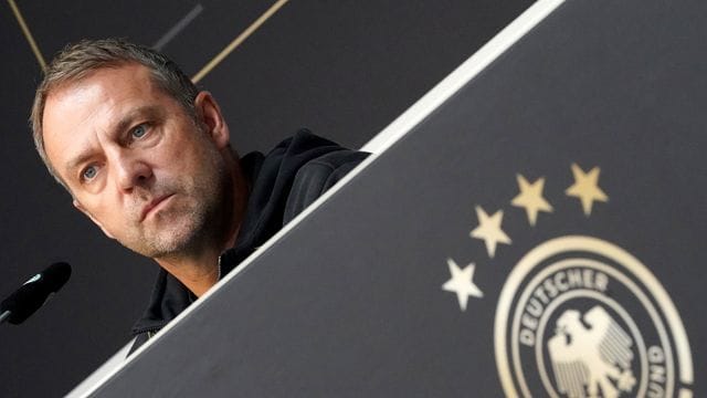Bundestrainer Hansi Flick gibt heute seinen Kader für die nächsten beiden Länderspiele bekannt. Bundestrainer Hansi Flick gibt heute seinen Kader für die nächsten beiden Länderspiele bekannt.